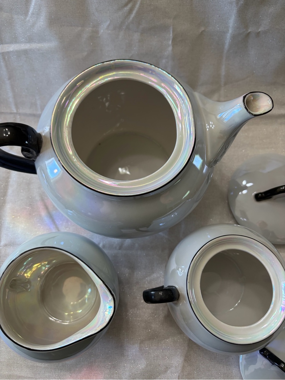 Atlantic Czechoslovakia Sky Blue Luster Ware Black Handle Teapot, Sugar& Creamer - Picture 3 of 16